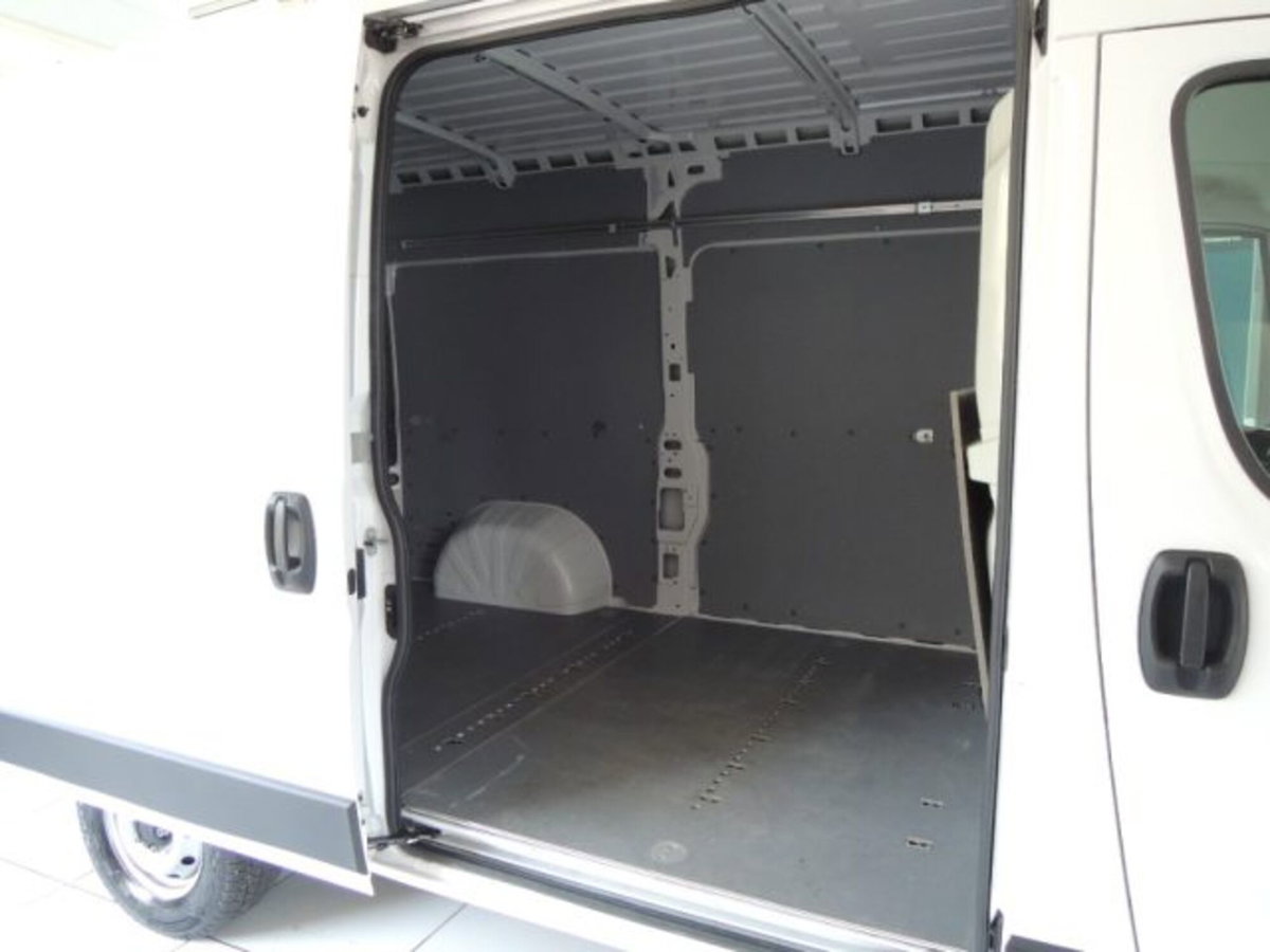 Fiat Ducato Furgone 33 2.2 Mjt 140CV AT9 PM-TN Furgone (4)
