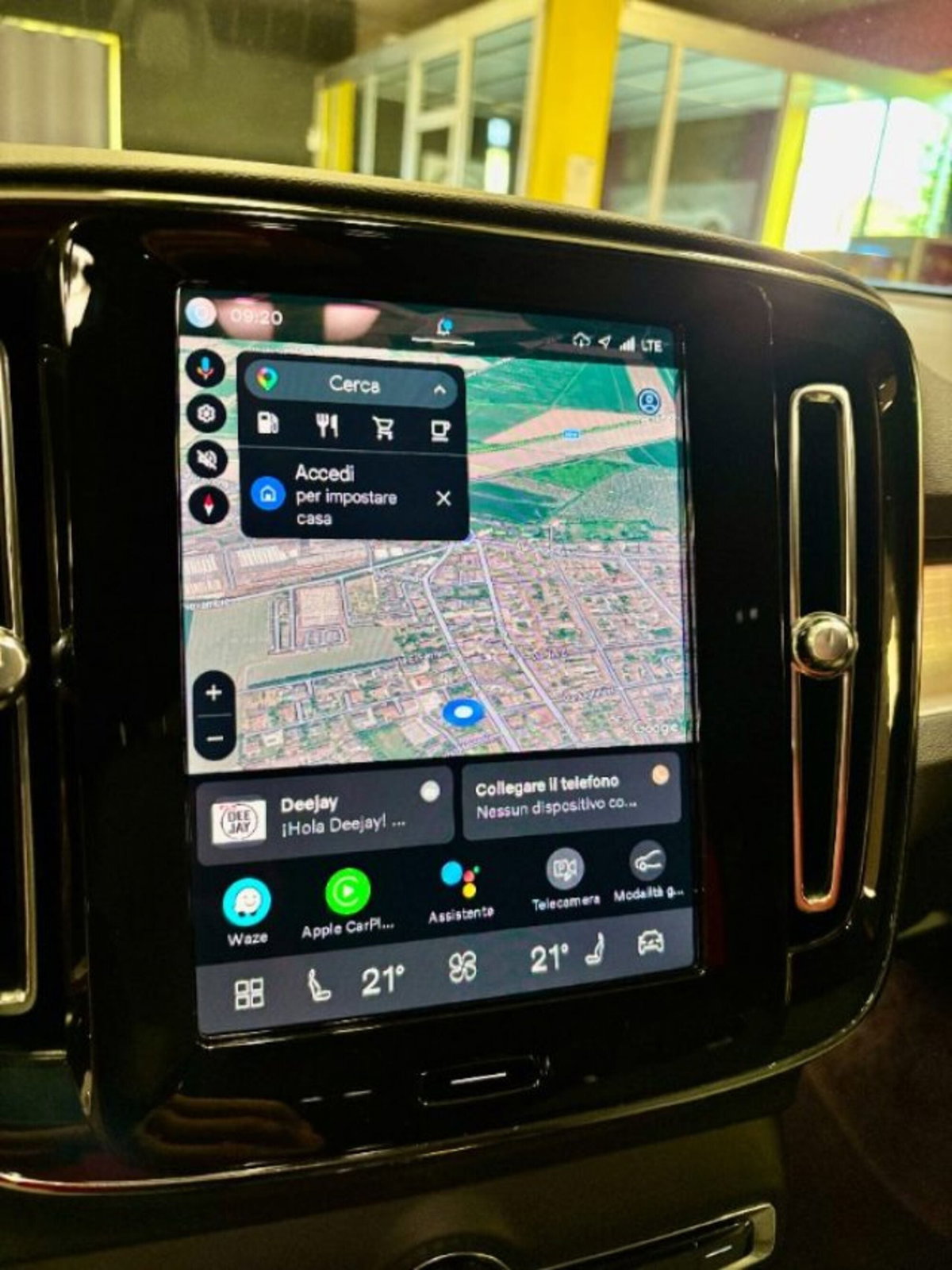 Volvo XC40 B3 automatico Core (10)