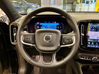Volvo XC40 B3 automatico Core (14)