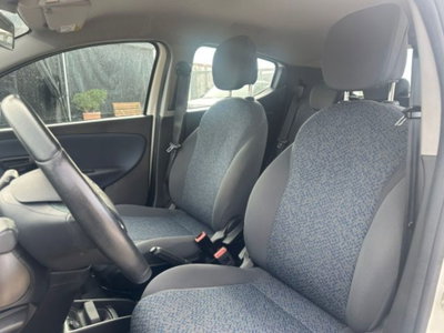 Lancia Ypsilon 1.0 FireFly 5 porte S&S Hybrid Ecochic Gold (8)