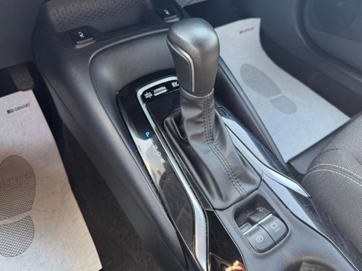 Toyota Corolla Touring Sports 1.8 Hybrid Style (10)