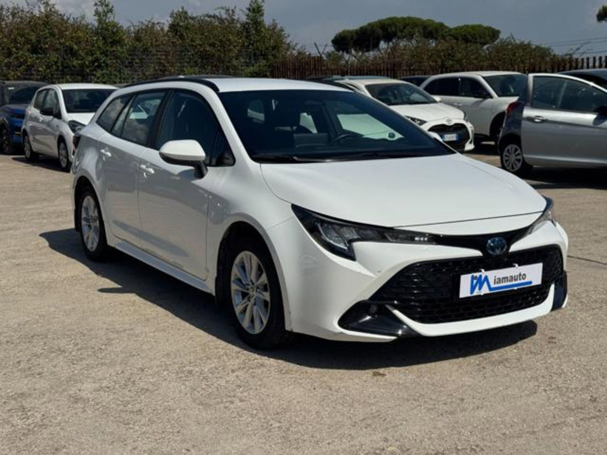 Toyota Corolla Touring Sports 1.8 Hybrid Business (3)