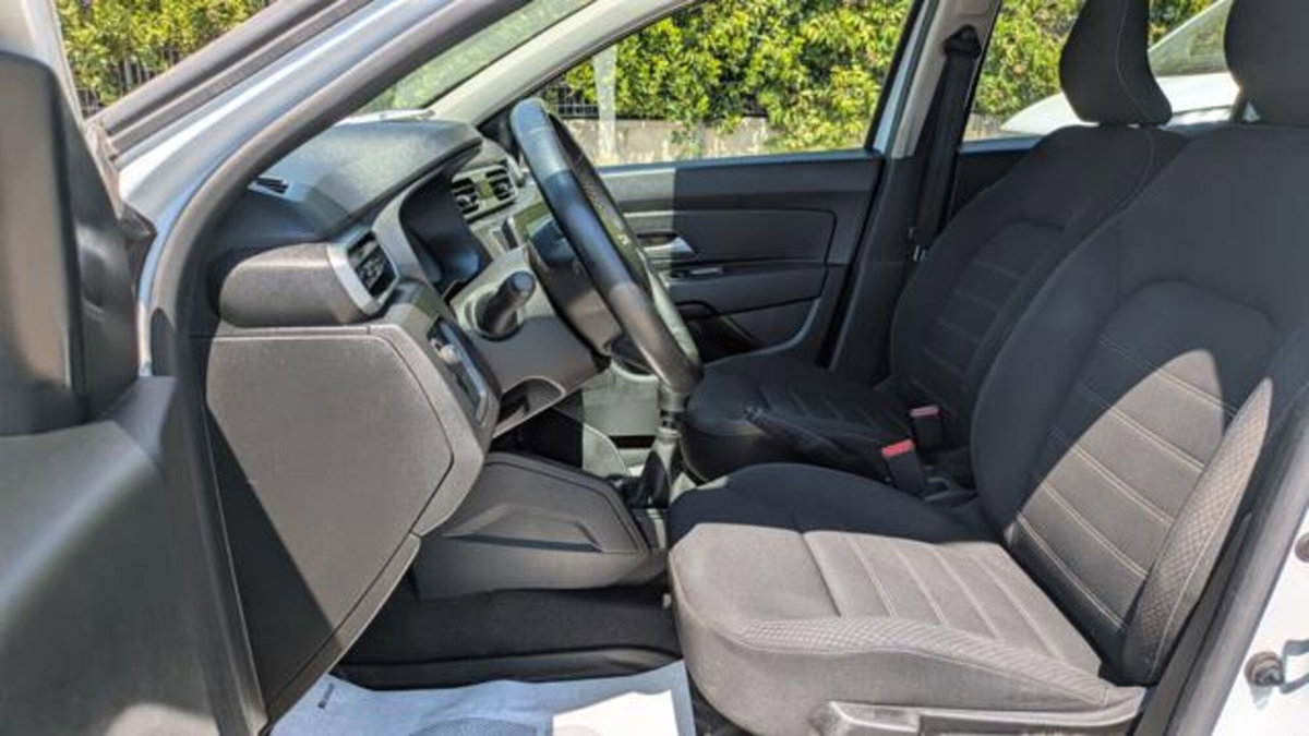 Dacia Duster 1.6 110CV 4x2 GPL Lauréate (12)