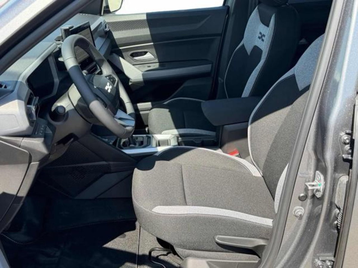 Dacia Duster 1.8 hybrid Journey 155cv auto (11)