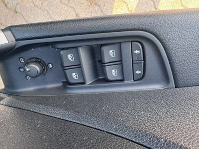 Audi Q2 Q2 35 TFSI Business (14)