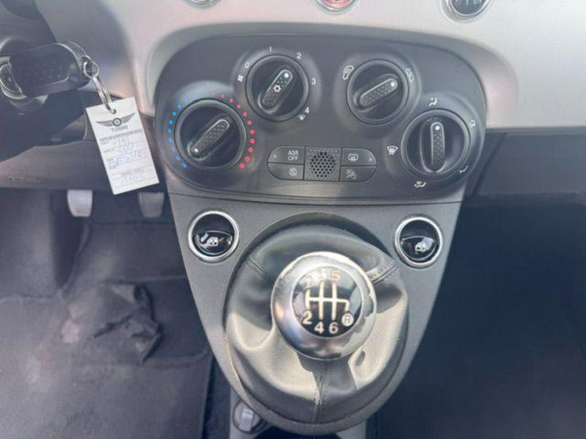 Fiat 500 1.0 Hybrid Connect (10)