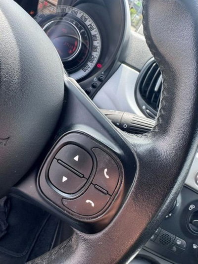 Fiat 500 1.0 Hybrid Connect (11)