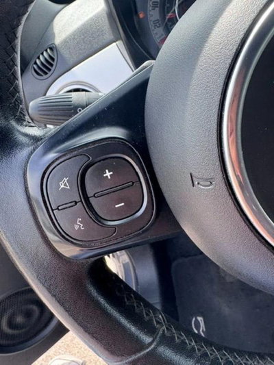 Fiat 500 1.0 Hybrid Connect (12)