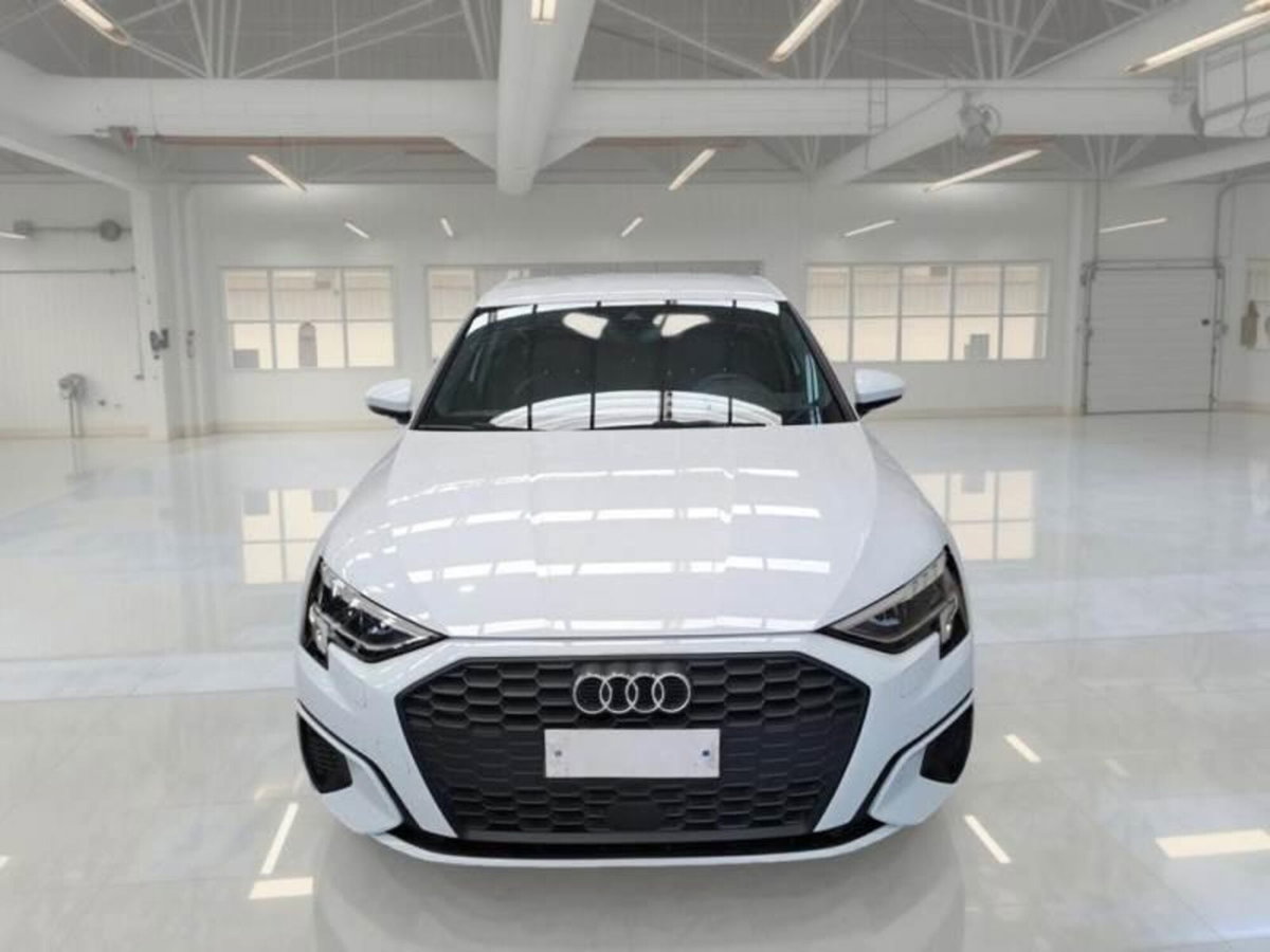 Audi A3 Sportback 1.4 TFSI COD ultra Business (3)