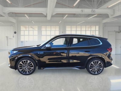 BMW X1 sdrive18d X-Line auto (3)