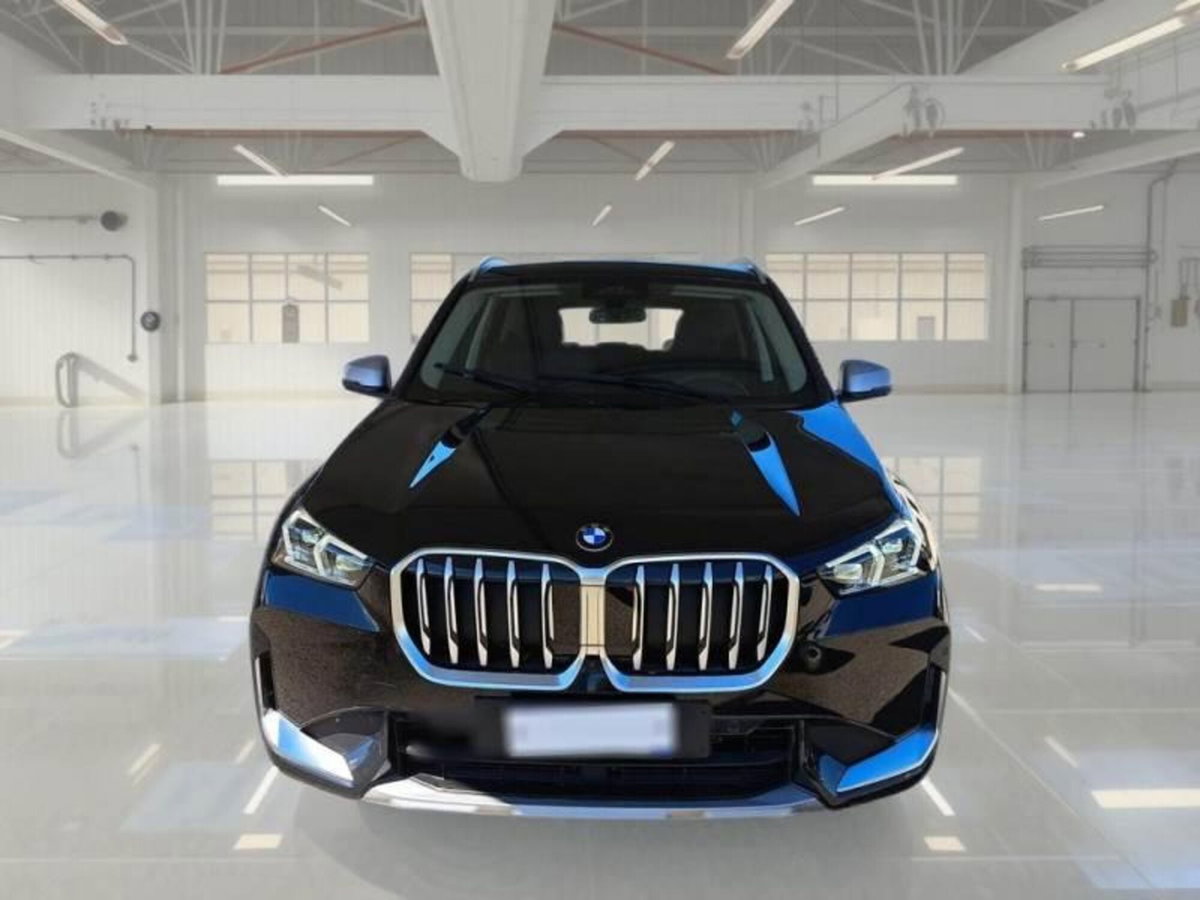 BMW X1 sdrive18d X-Line auto (4)