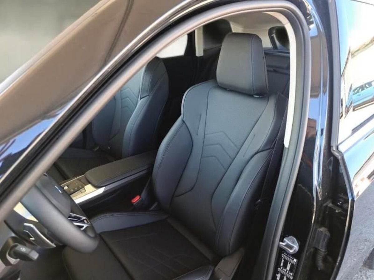 BMW X1 sdrive18d X-Line auto (7)