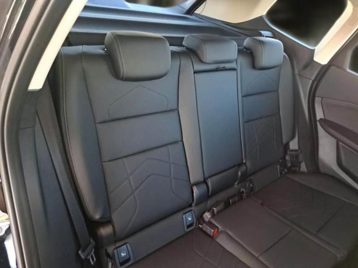 BMW X1 sdrive18d X-Line auto (9)