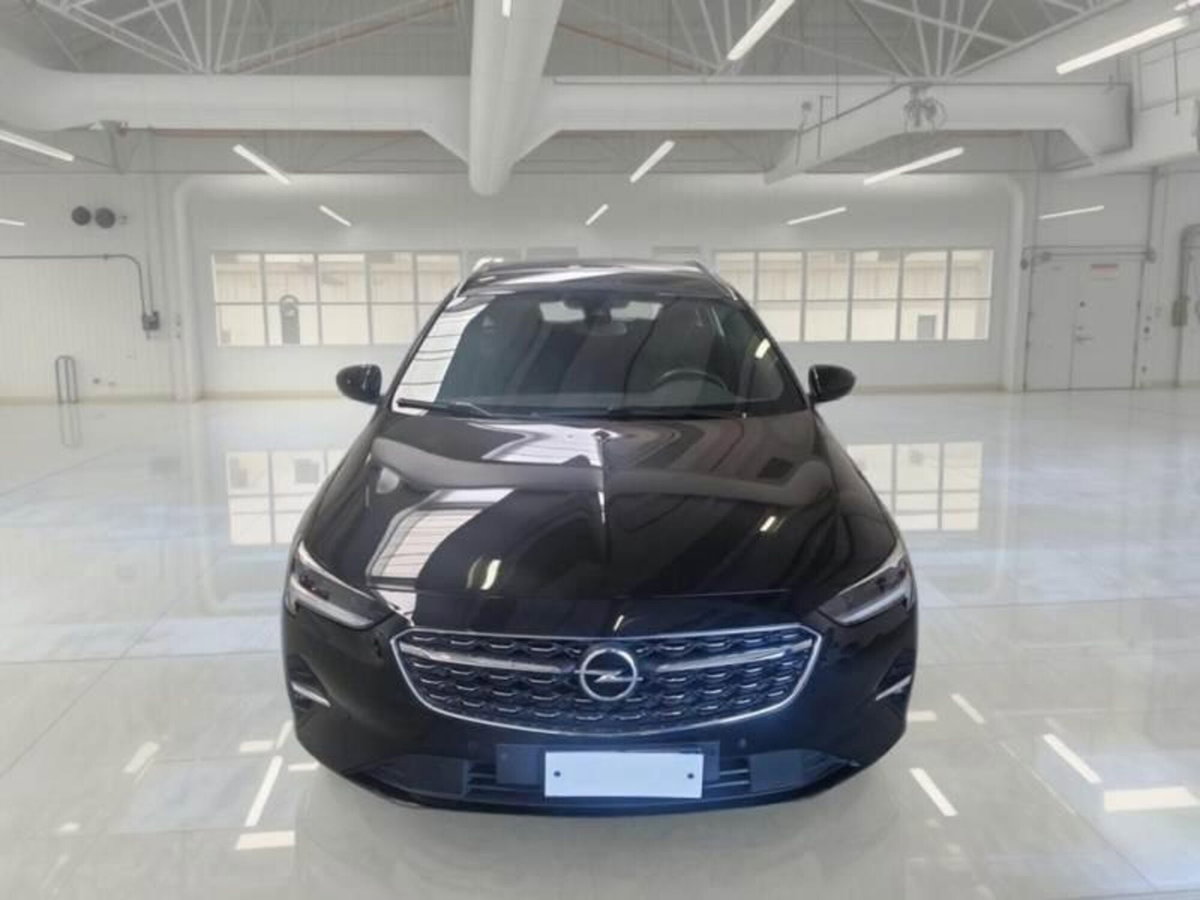 Opel Insignia Station Wagon 2.0 CDTI 174 CV S&S Sports Business (3)