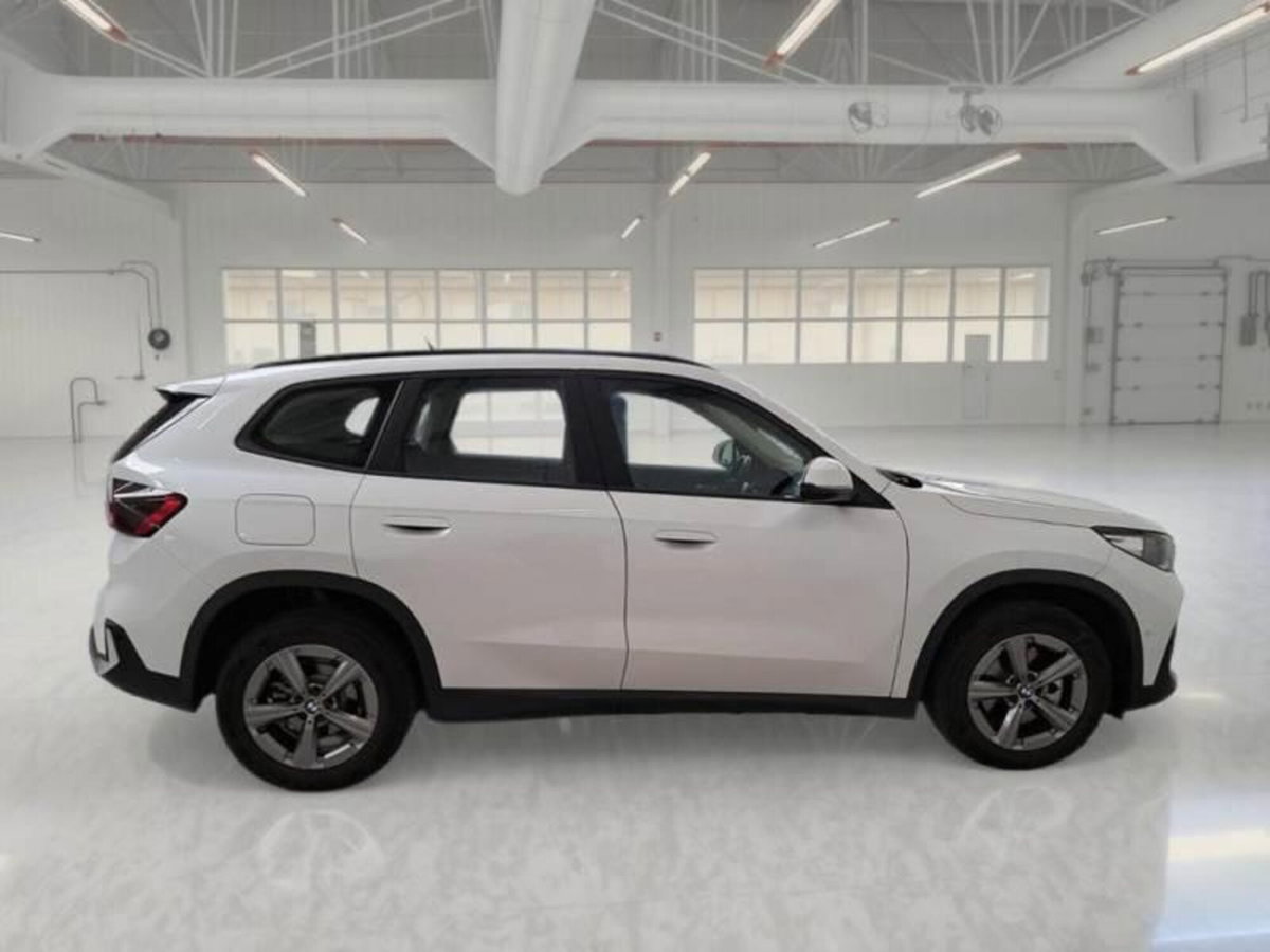 BMW X1 sdrive18d X-Line auto (4)