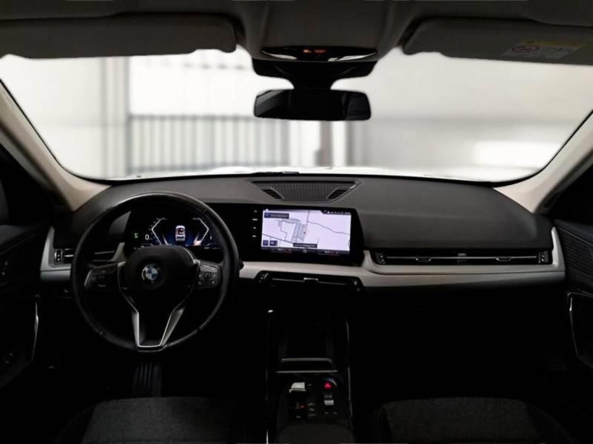 BMW X1 sdrive18d X-Line auto (6)