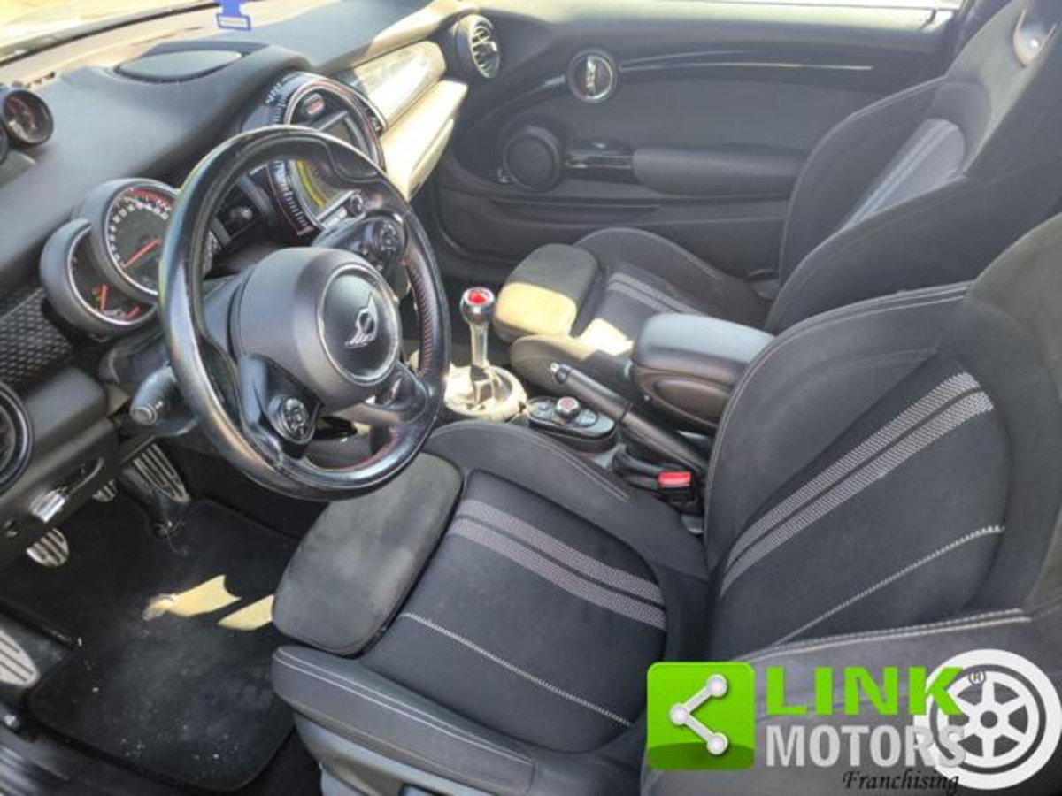 MINI Mini 2.0 John Cooper Works Hype (9)