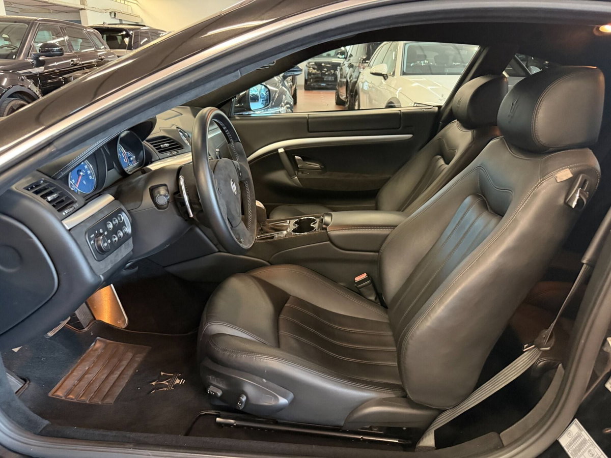 Maserati Granturismo GranTurismo 4.2 V8 (6)
