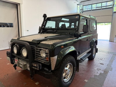 Land Rover Defender 90 2.5 Td5 Station Wagon County usata