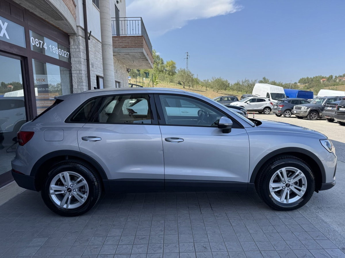 Audi Q3 Sportback 35 TDI quattro S tronic Business Plus (8)