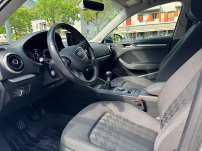 Audi A3 Sportback 1.6 TDI Sport (10)