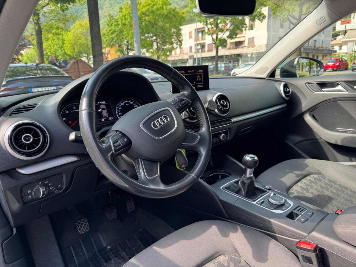 Audi A3 Sportback 1.6 TDI Sport (11)