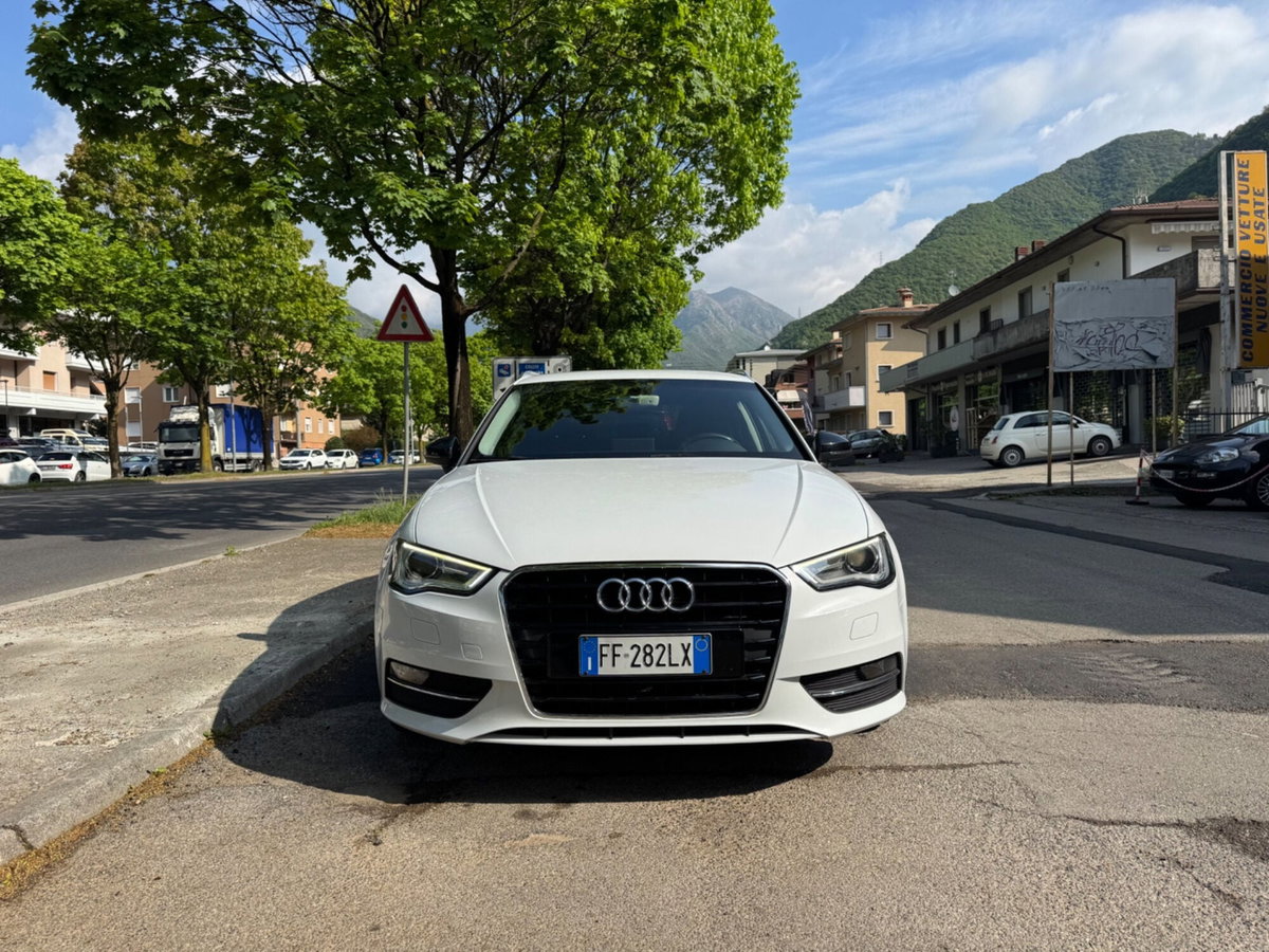 Audi A3 Sportback 1.6 TDI Sport (2)