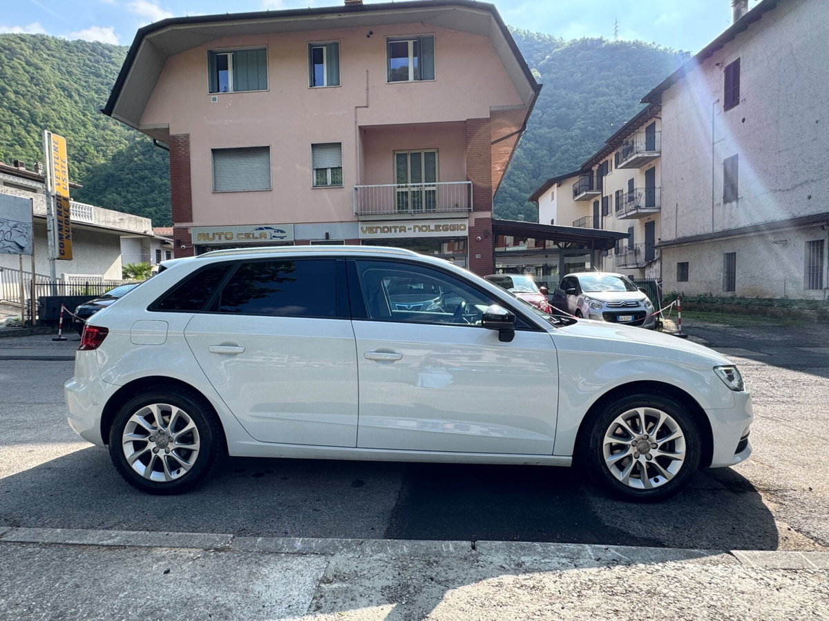 Audi A3 Sportback 1.6 TDI Sport (8)