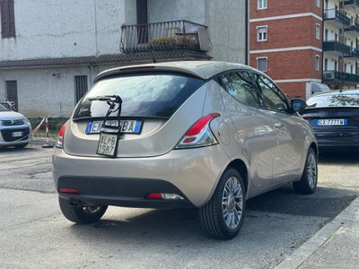 Lancia Ypsilon 1.2 69 CV 5 porte Platinum (7)