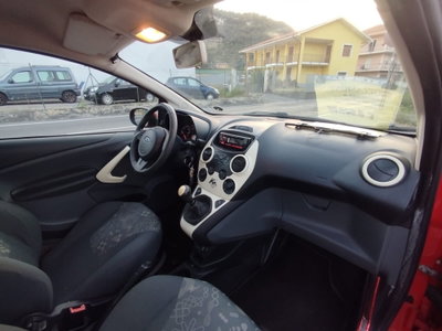 Ford Ka 1.2 8V 69CV (8)
