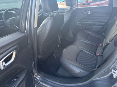Jeep Compass 1.3 T4 190CV PHEV AT6 4xe Limited (14)
