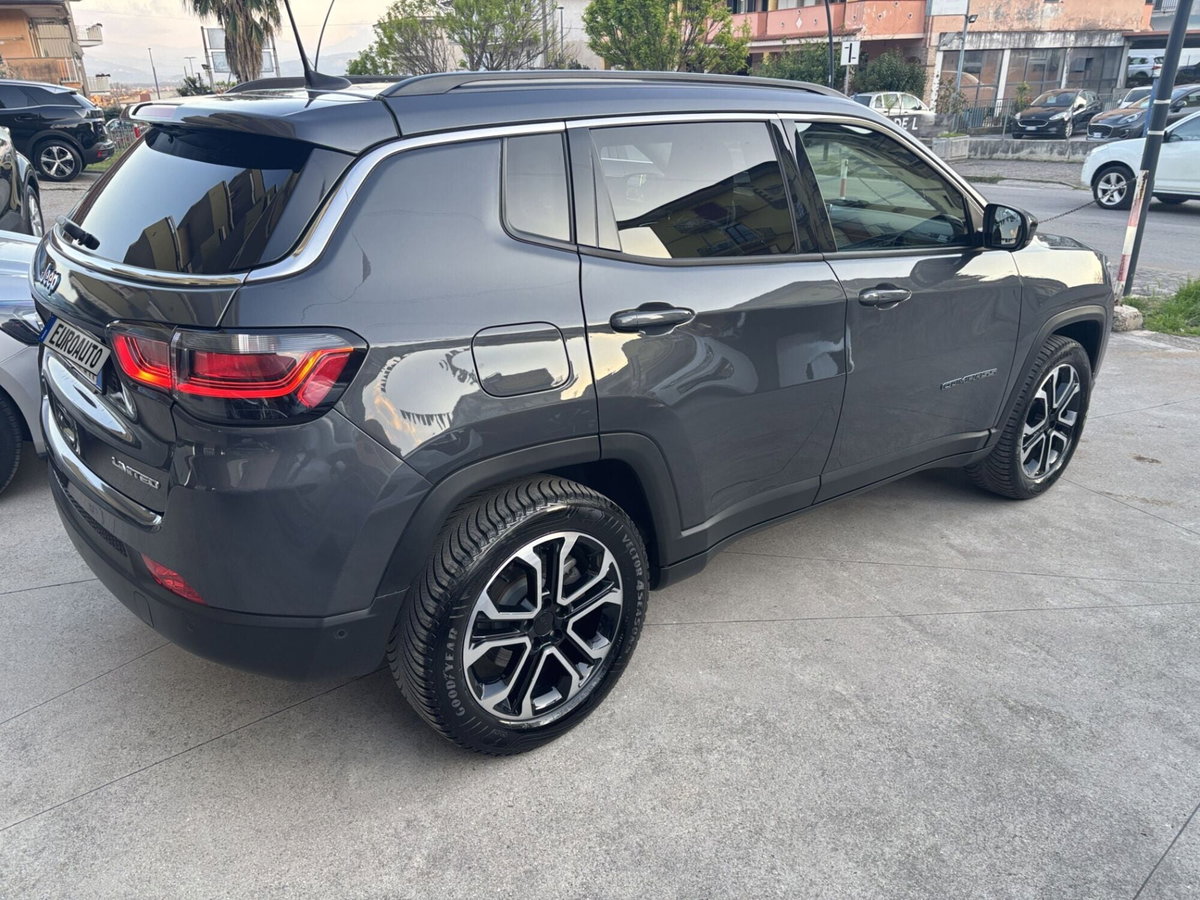 Jeep Compass 1.3 T4 190CV PHEV AT6 4xe Limited (8)
