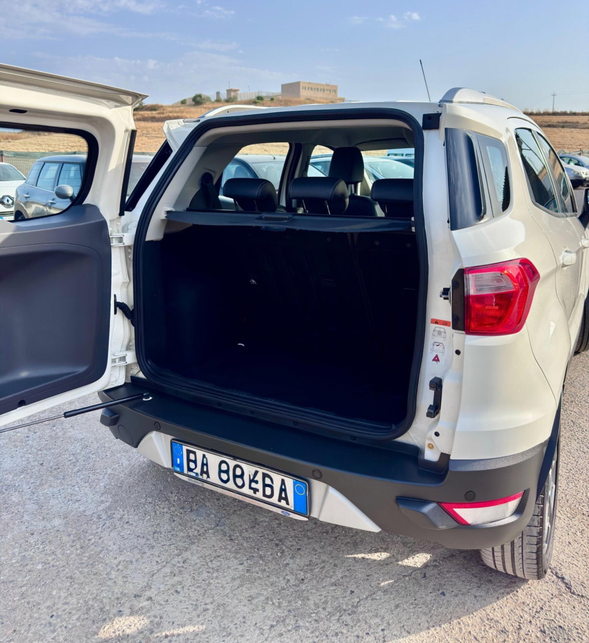Ford EcoSport 1.5 TDCi 95 CV Titanium S (4)