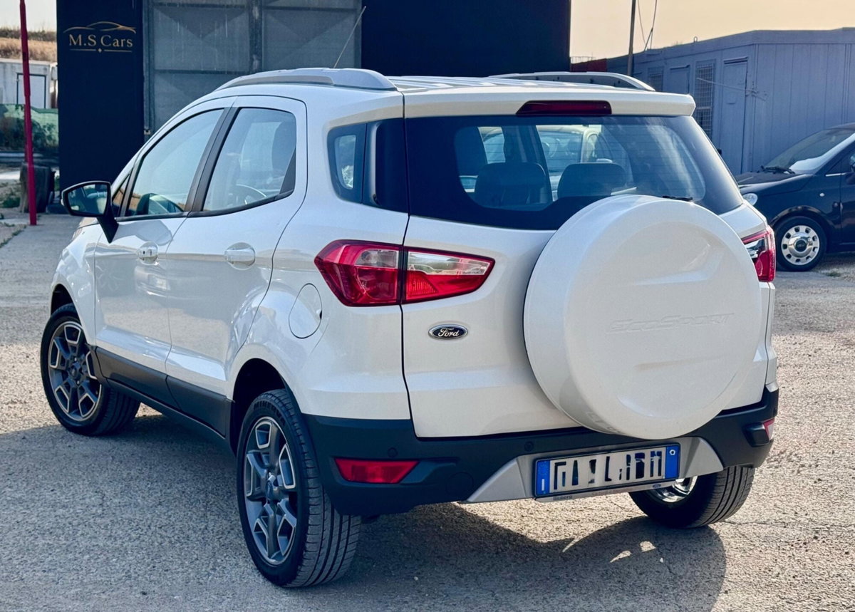 Ford EcoSport 1.5 TDCi 95 CV Titanium S (6)