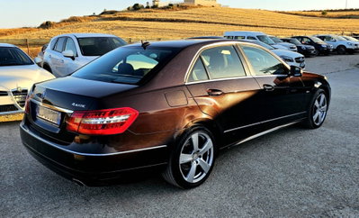 Mercedes-Benz Classe E 350 CDI BlueEFFICIENCY 4M. Avantg. AMG (2)