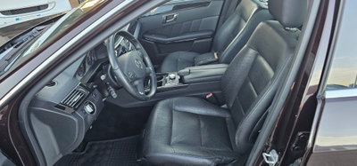 Mercedes-Benz Classe E 350 CDI BlueEFFICIENCY 4M. Avantg. AMG (6)