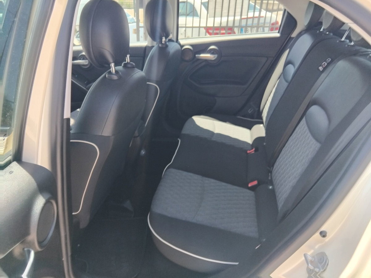 Fiat 500X 1.6 MultiJet 120 CV Business (13)