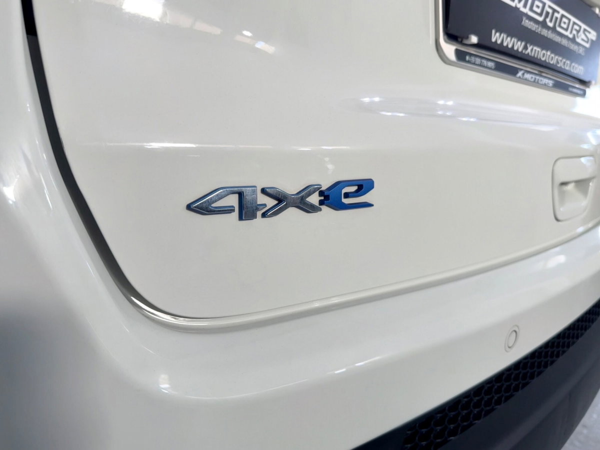 Jeep Compass 1.3 T4 190CV PHEV AT6 4xe Limited (14)
