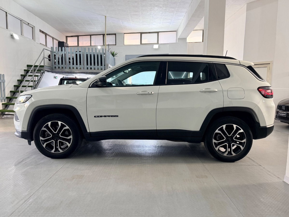 Jeep Compass 1.3 T4 190CV PHEV AT6 4xe Limited (8)