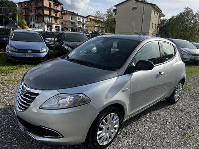 Lancia Ypsilon 1.2 69 CV 5 porte GPL Ecochic Platinum (2)
