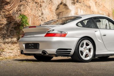 Porsche 911 Coupé Turbo cat (8)