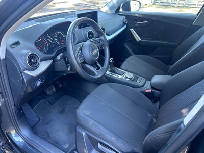 Audi Q2 Q2 35 TFSI S tronic Business (5)