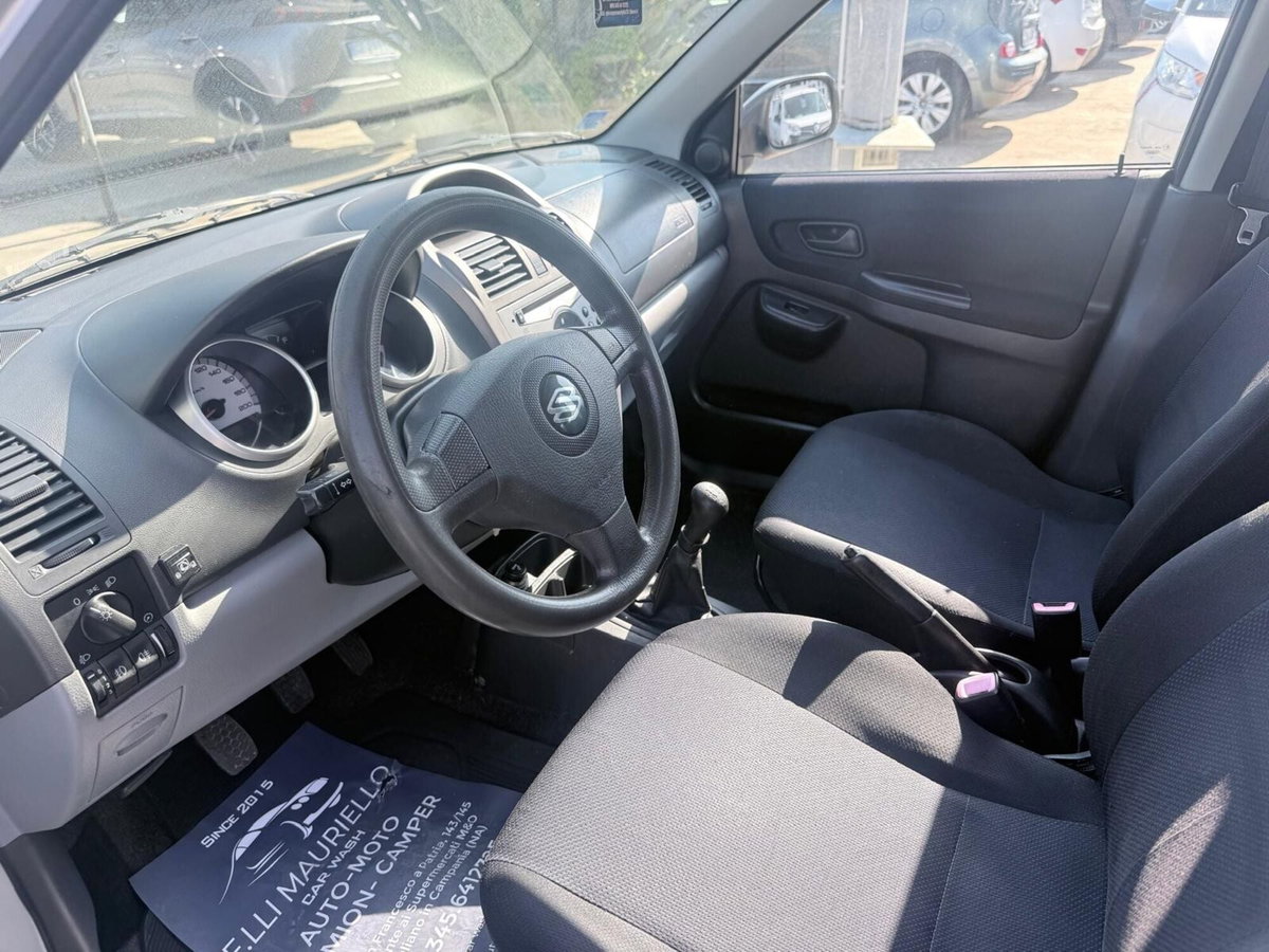 Suzuki Ignis 1.5 16V cat 4WD Sp. Ed. 2005 (9)