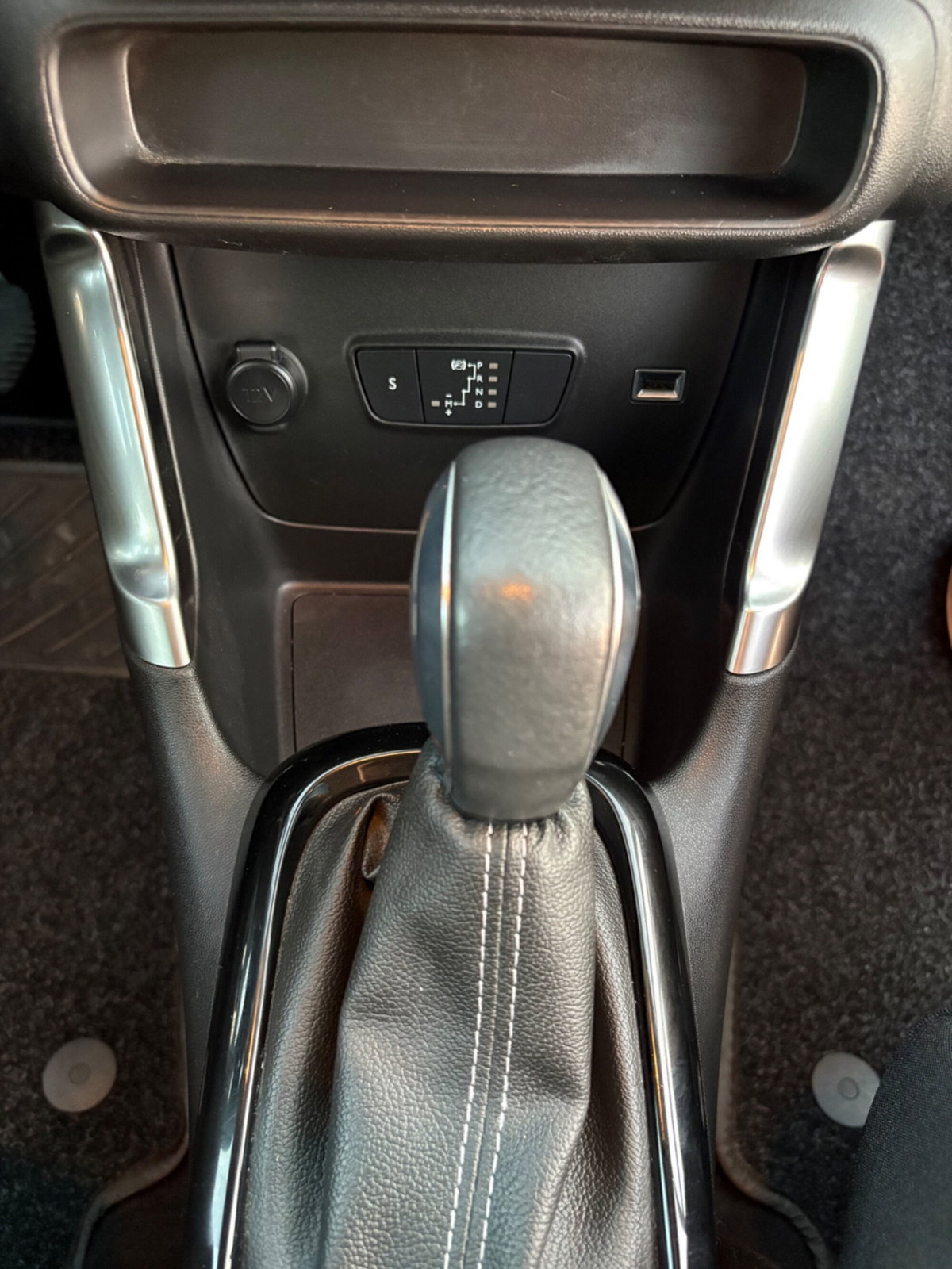 Citroen C3 Aircross BlueHDi 120 S&S EAT6 Feel (19)