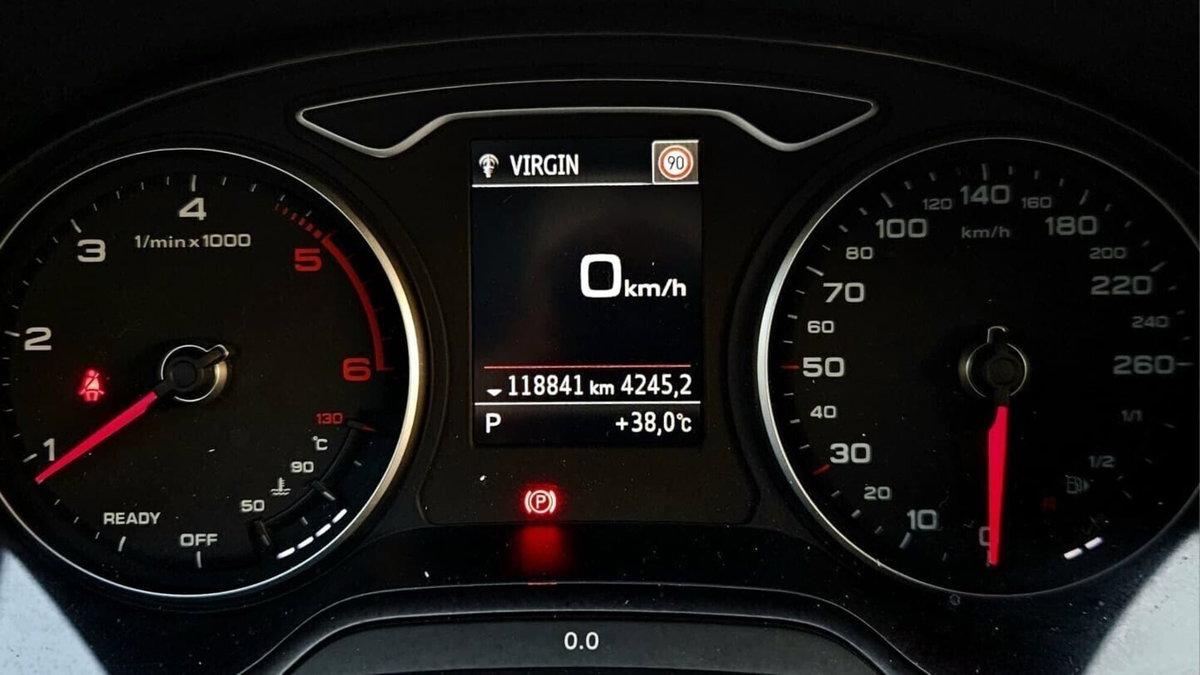 Audi Q2 Q2 2.0 TDI quattro S tronic Design (17)