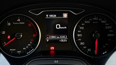 Audi Q2 Q2 2.0 TDI quattro S tronic Design (17)