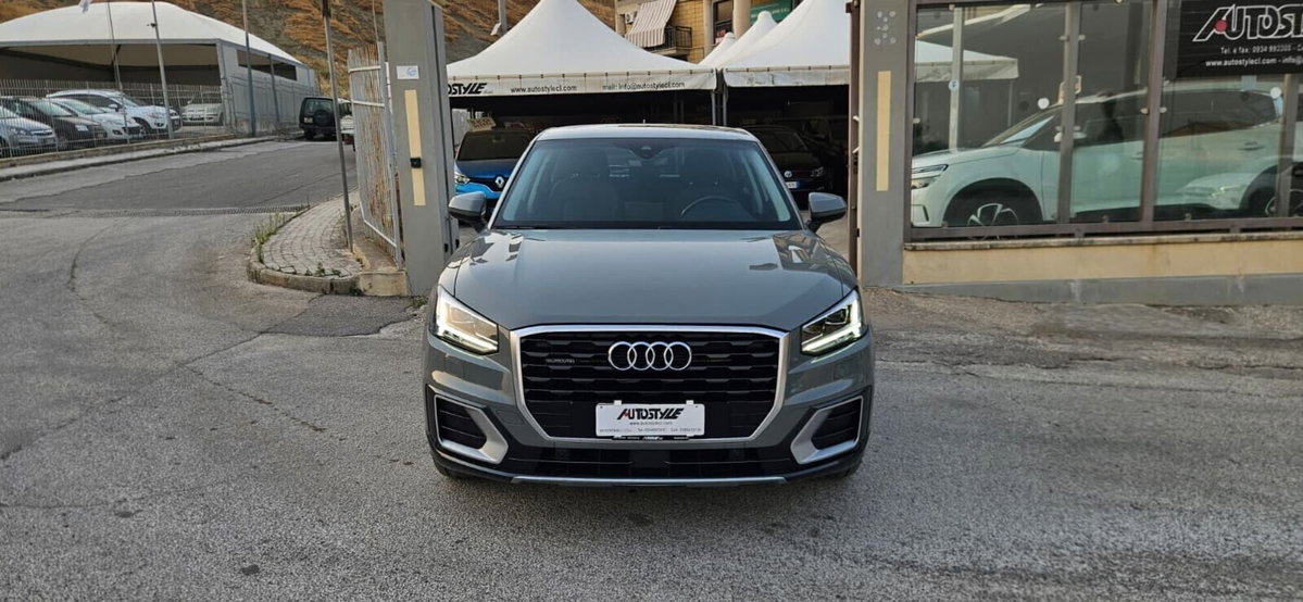 Audi Q2 Q2 2.0 TDI quattro S tronic Design (2)