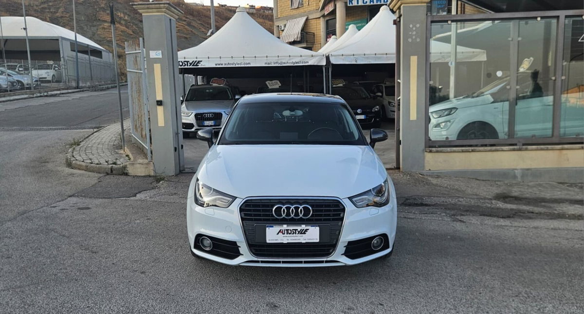 Audi A1 1.6 TDI 105 CV Ambition (2)