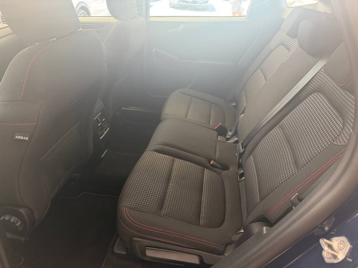 Ford Kuga 2.0 EcoBlue 120 CV aut. 2WD ST-Line X (12)