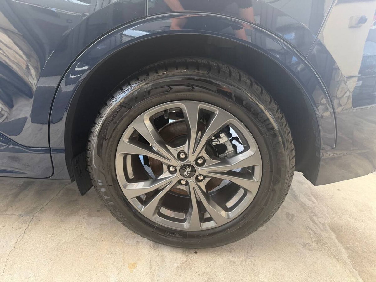Ford Kuga 2.0 EcoBlue 120 CV aut. 2WD ST-Line X (7)